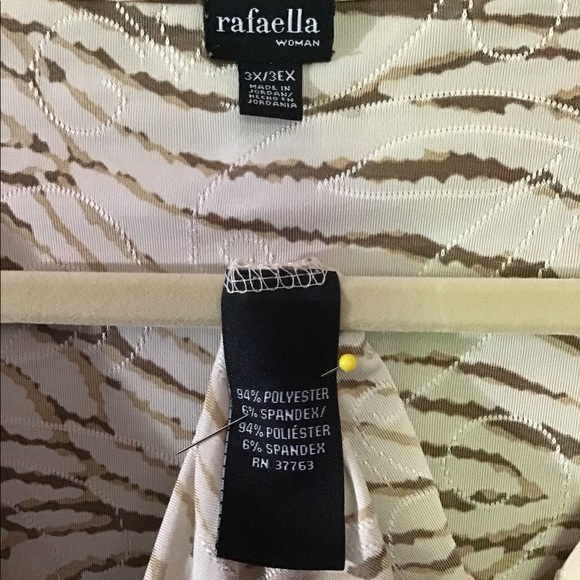 💵🍾HP🥂🍾RAFEALLA Woman. draped front blouse - Picture 7 of 13